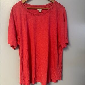 0424-32 CJ Banks Top Coral